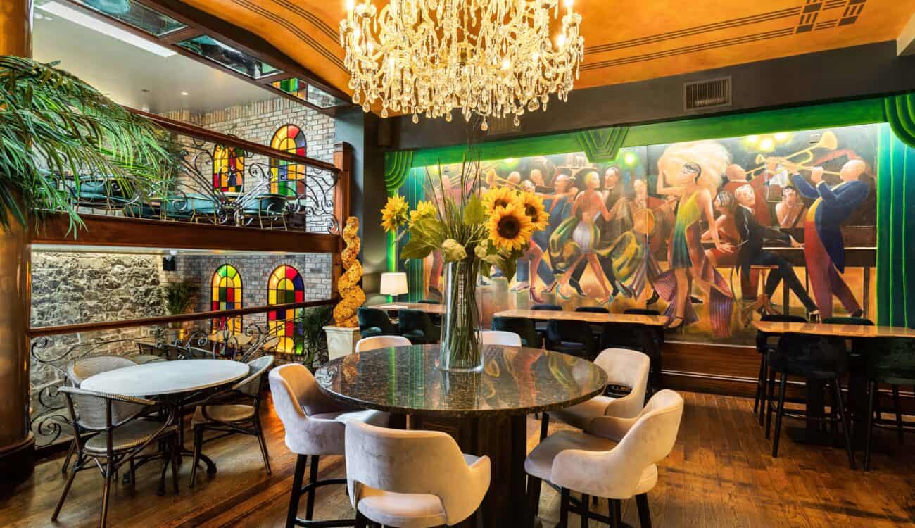 Interior of Queen Street