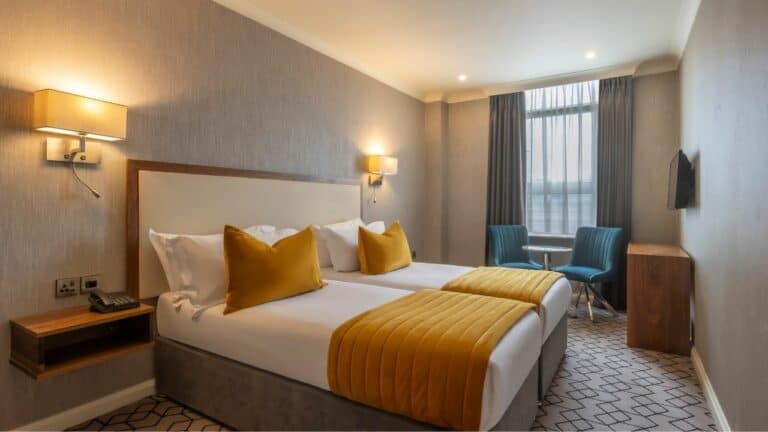 Autumn Saver: Save 18% on Bed & Breakfast